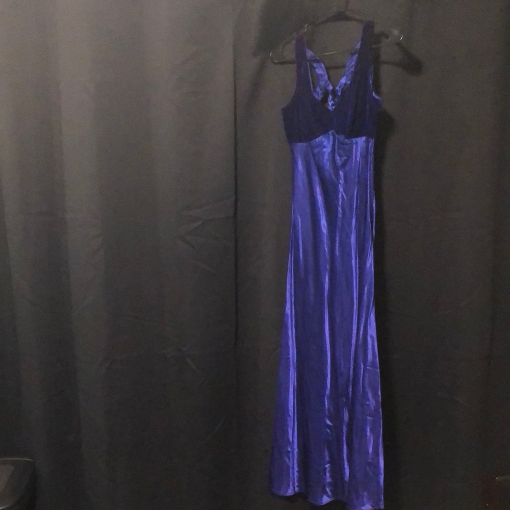 Long satin and felt Royal blue prom dress
